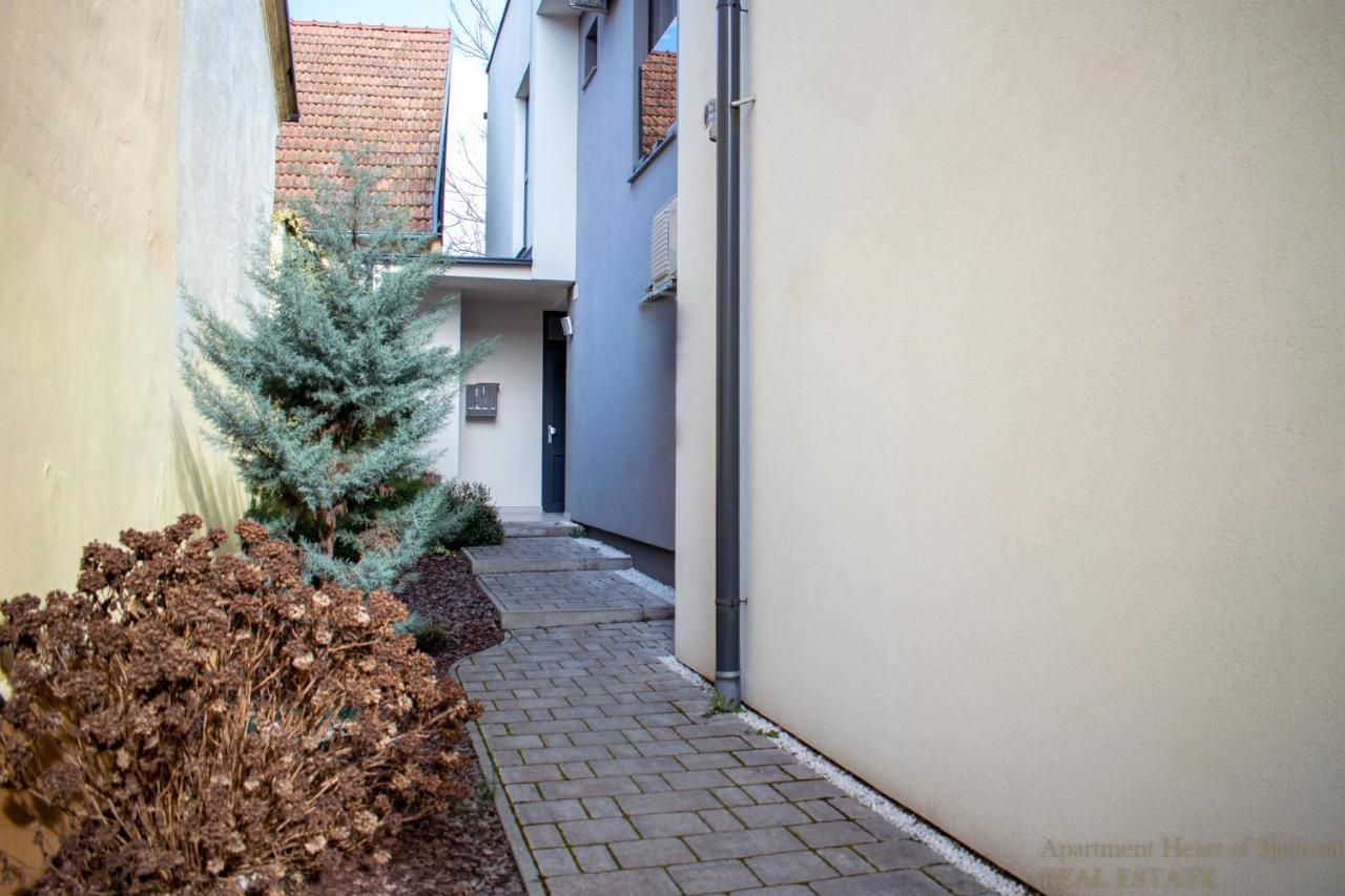 Apartment Heart Of Bjelovar Exterior foto